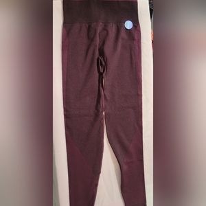 Pink seamless leggings